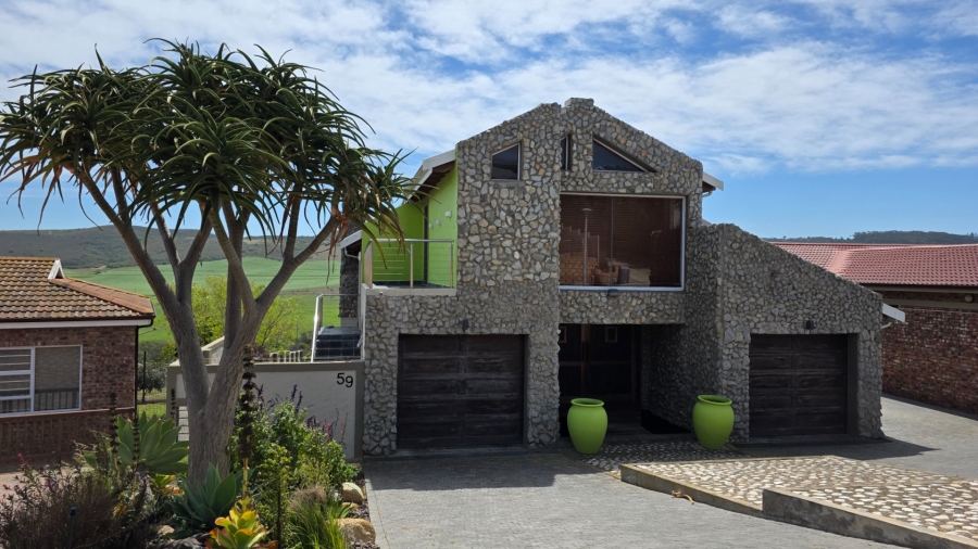 3 Bedroom Property for Sale in Reebok Western Cape